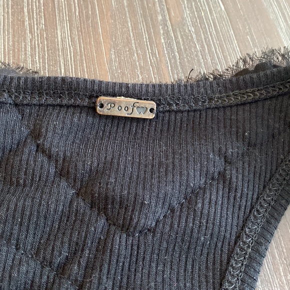 Poof ladies sleeveless tank top in black. Size Large on the tag. - Picture 4 of 8